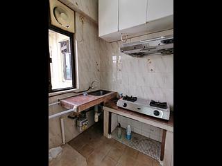 Shek Tong Tsui - Sum Way Mansion 08