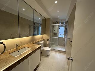 Mid Levels Central - Borrett Mansions 12