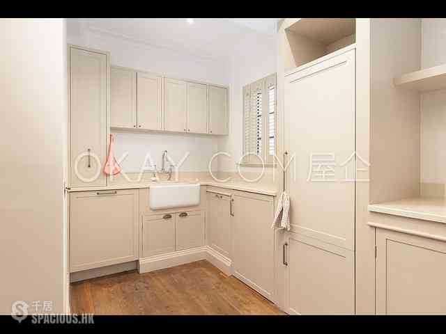 Happy Valley - 9, Broom Road 18