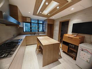 Mid Levels Central - Clovelly Court 08