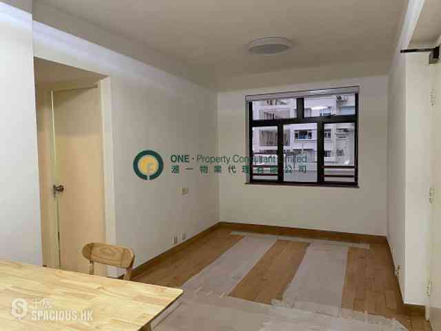 Sai Ying Pun - Hoi Ming Court 01