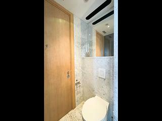Wan Chai - The Gloucester 02