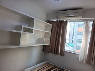 Wan Chai - Cheong Ip Building 02