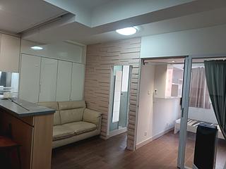 Wan Chai - Cheong Ip Building 17