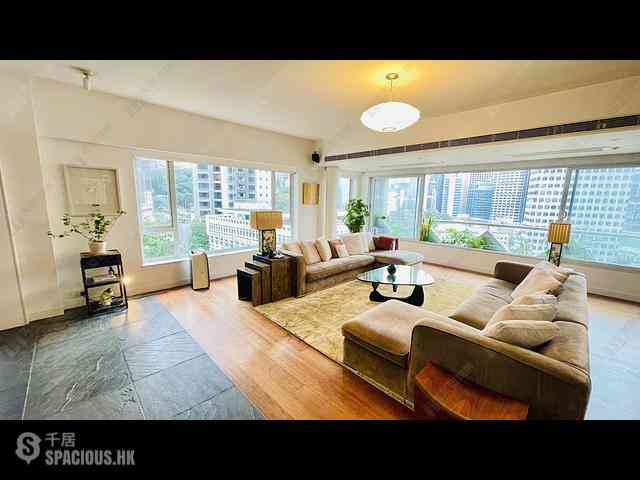 Mid Levels Central - Yale Lodge 01