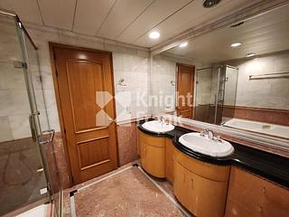 Mid Levels Central - Fairlane Tower 07
