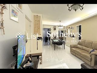 Happy Valley - Beverly Hill 03