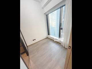 Sai Ying Pun - One・Artlane 02