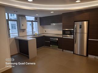 Mid Levels West - Realty Gardens Paris Court (Block 2) Paris Court 05