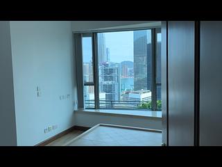 Mid Levels Central - Regence Royale Tower 1 07