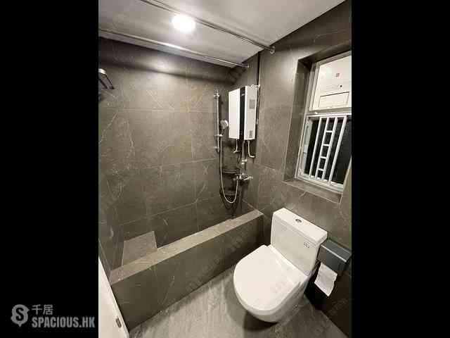 Tsuen Wan - Discovery Park Phase 1 Block 2 06