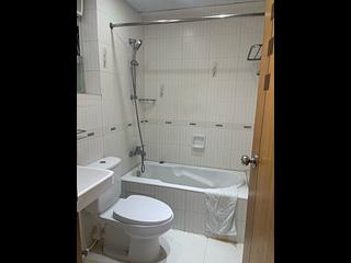Fortress Hill - Harbour Heights Block 3 (Nam Fung Court) 04