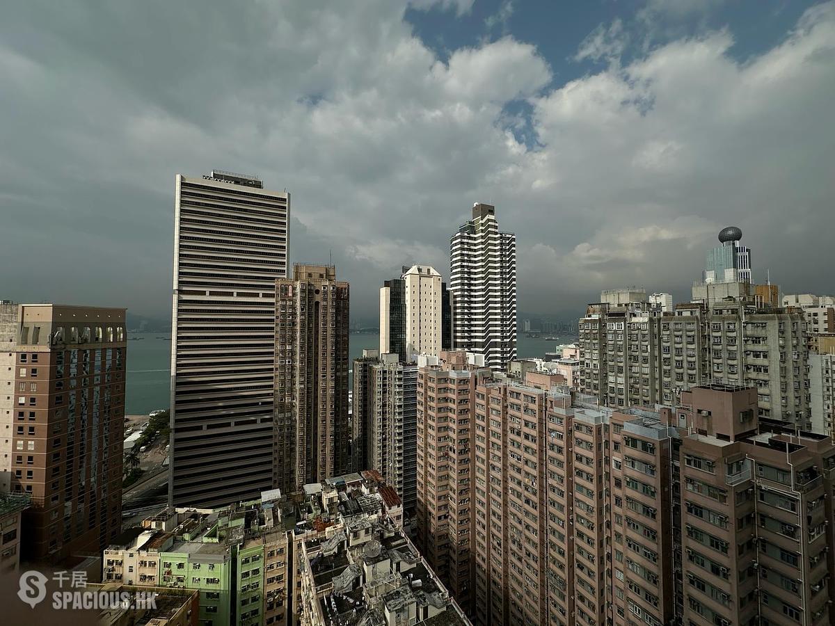 Shek Tong Tsui - Novum West Block 2 01