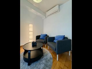 Sheung Wan - Queen's Terrace 07