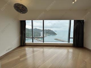 Ap Lei Chau - Larvotto 23