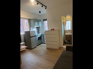 Wan Chai - Chuen Fung House 08
