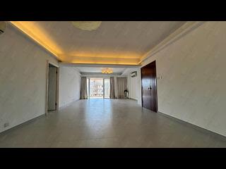 Pok Fu Lam - Baguio Villa 02