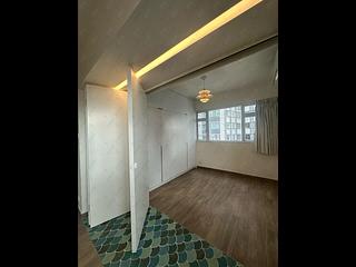 Soho - Caravan Court 06