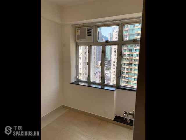 Wan Chai - Antung Building 04