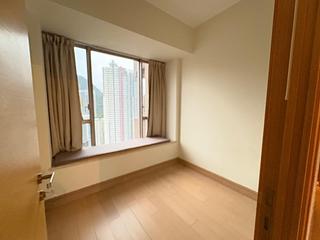 Kennedy Town - Cadogan 07