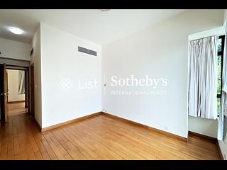 Mid Levels Central - Fairlane Tower 07