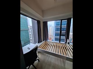 North Point - One Prestige 07