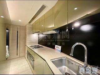 North Point - Fleur Pavilia Tower 1 05