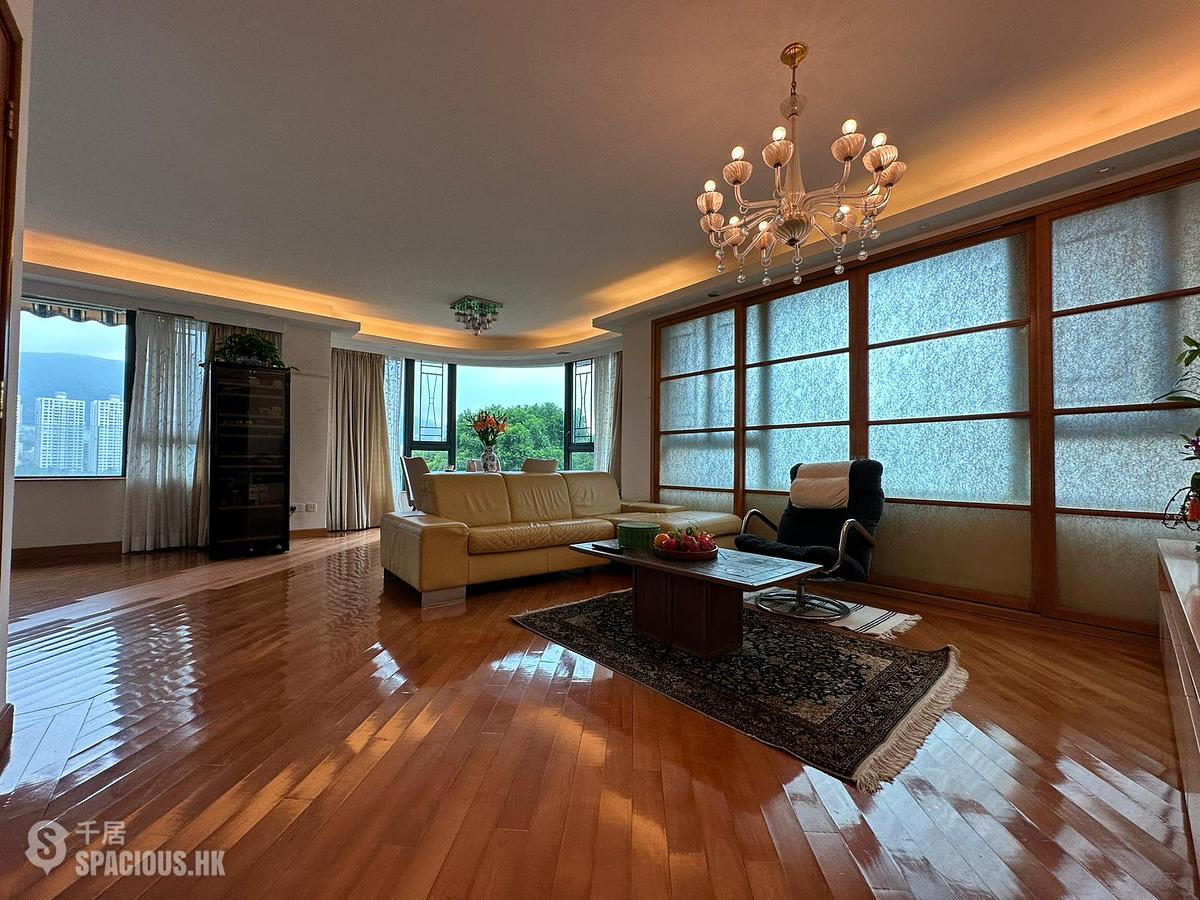 Tai Hang - Scenic Lodge 01