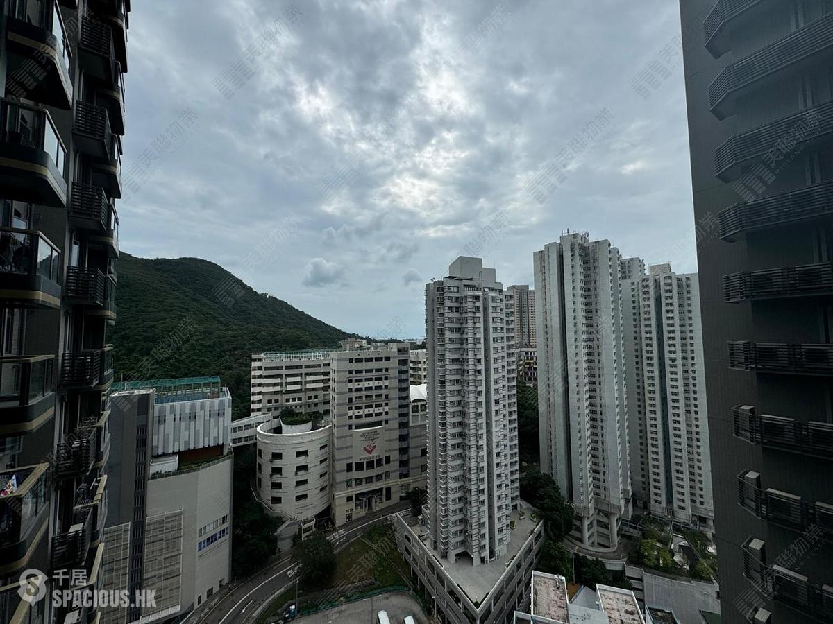 Wong Chuk Hang - The Southside Phase 2 La Marina 01