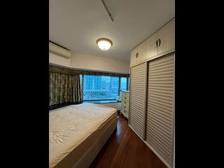 West Kowloon - Sorrento Phase 1 Block 5 05