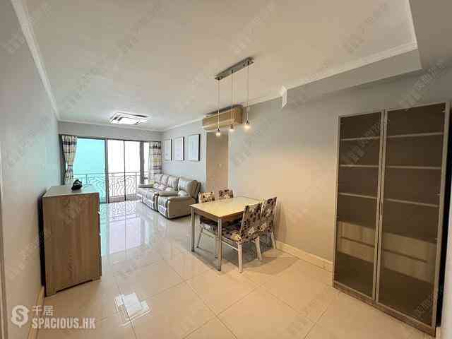 Tung Chung - Caribbean Coast Phase 4 Crystal Cove Tower 15 01