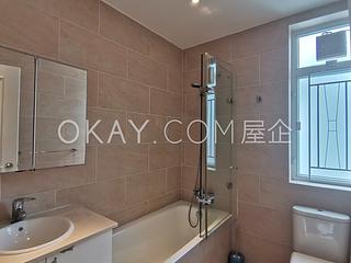 Pok Fu Lam - Four Winds Apartment 09