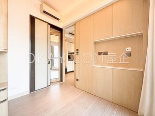 Mid Levels Central - Townplace Soho 07