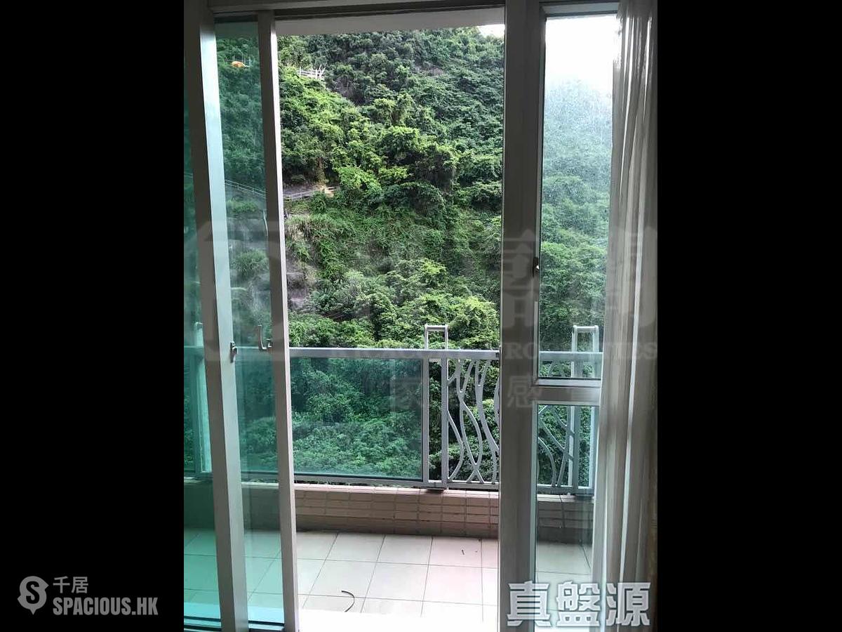 Quarry Bay - Casa 880 01