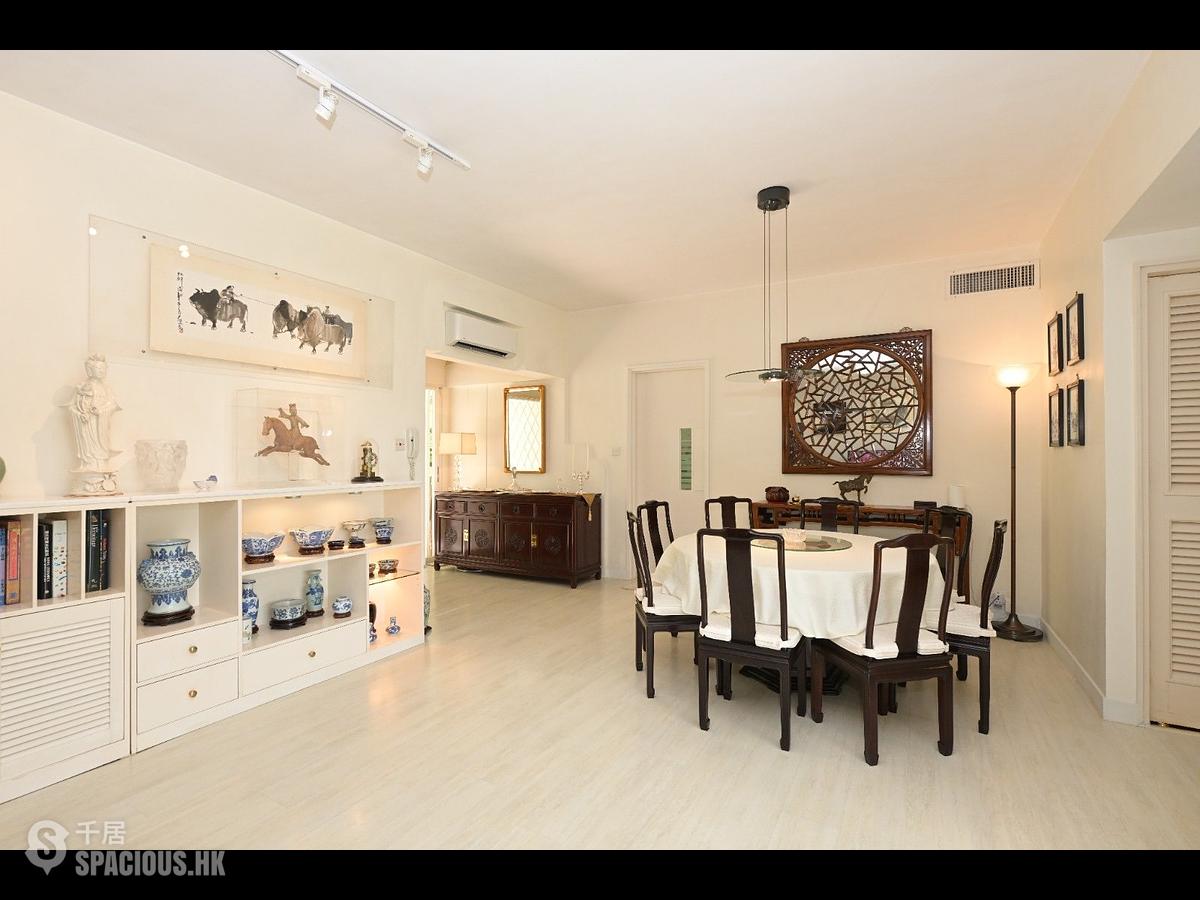 山顶 - Guildford Court 01