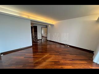 Stubbs Road - Evergreen Villa 06