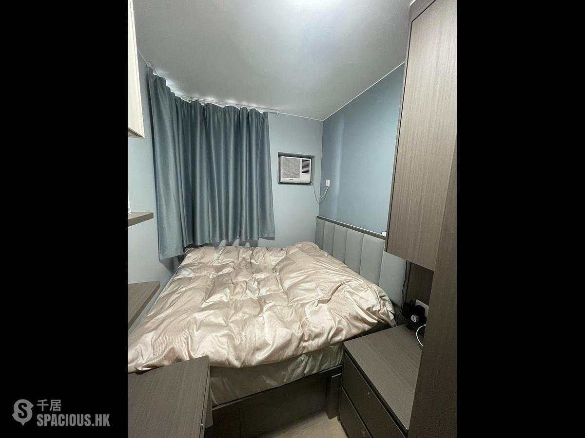 Sheung Wan - Queen's Terrace Block 1 01