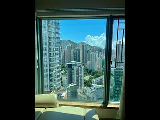 Sheung Wan - Queen's Terrace Block 1 03