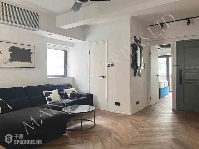 Wan Chai - 3, Gresson Street 01