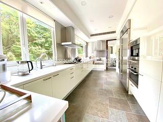 Stubbs Road - 47A, Stubbs Road 16