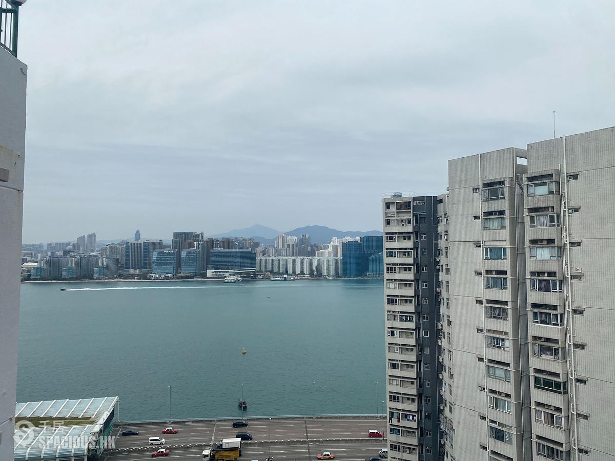 North Point - Seaview Building 01