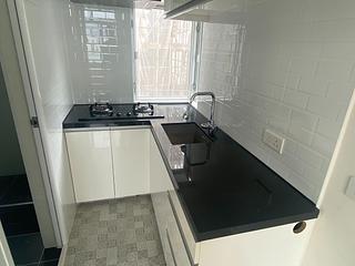 North Point - Seaview Building 03