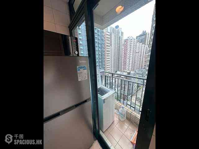 Tuen Mun - Brilliant Garden 01