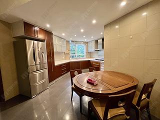 Mid Levels Central - Tregunter Block 2 07