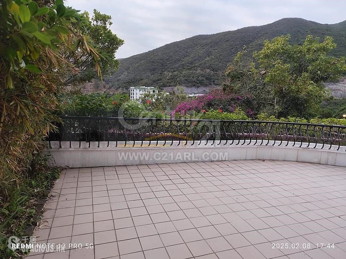 Stanley - Red Hill Park 01