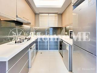 Mid Levels Central - 11, Macdonnell Road 09