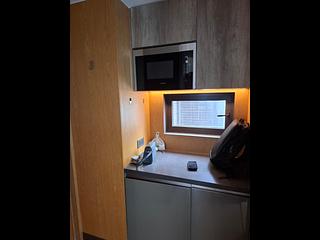 North Point - One Prestige 03