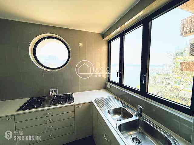 Pok Fu Lam - Blarney Stone Villas 10