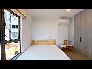 Mid Levels Central - Peach Blossom 14
