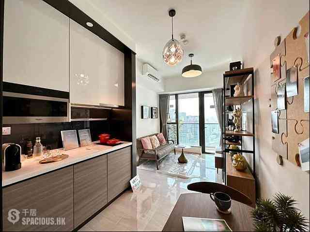 Kwun Tong - Bal Residence 01